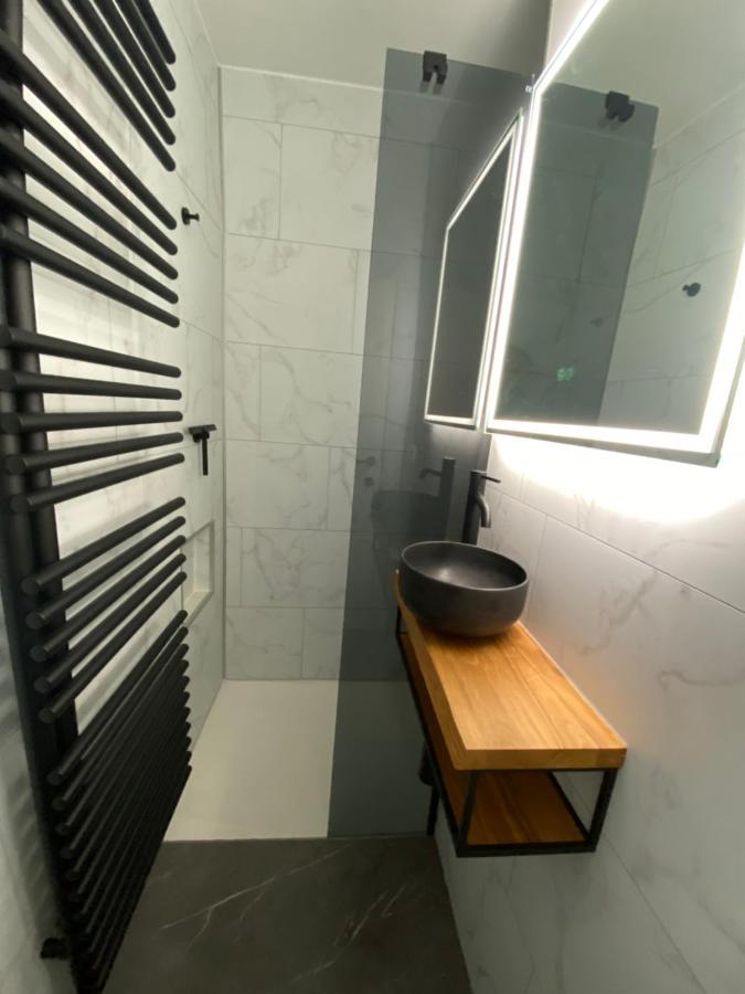 Spacious Apartment With Sea View Oostende Bagian luar foto