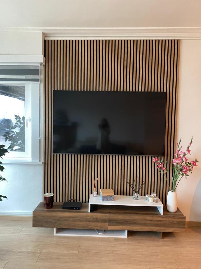 Spacious Apartment With Sea View Oostende Bagian luar foto