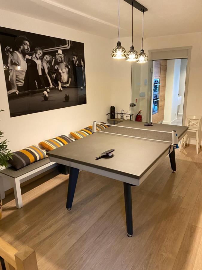 Spacious Apartment With Sea View Oostende Bagian luar foto