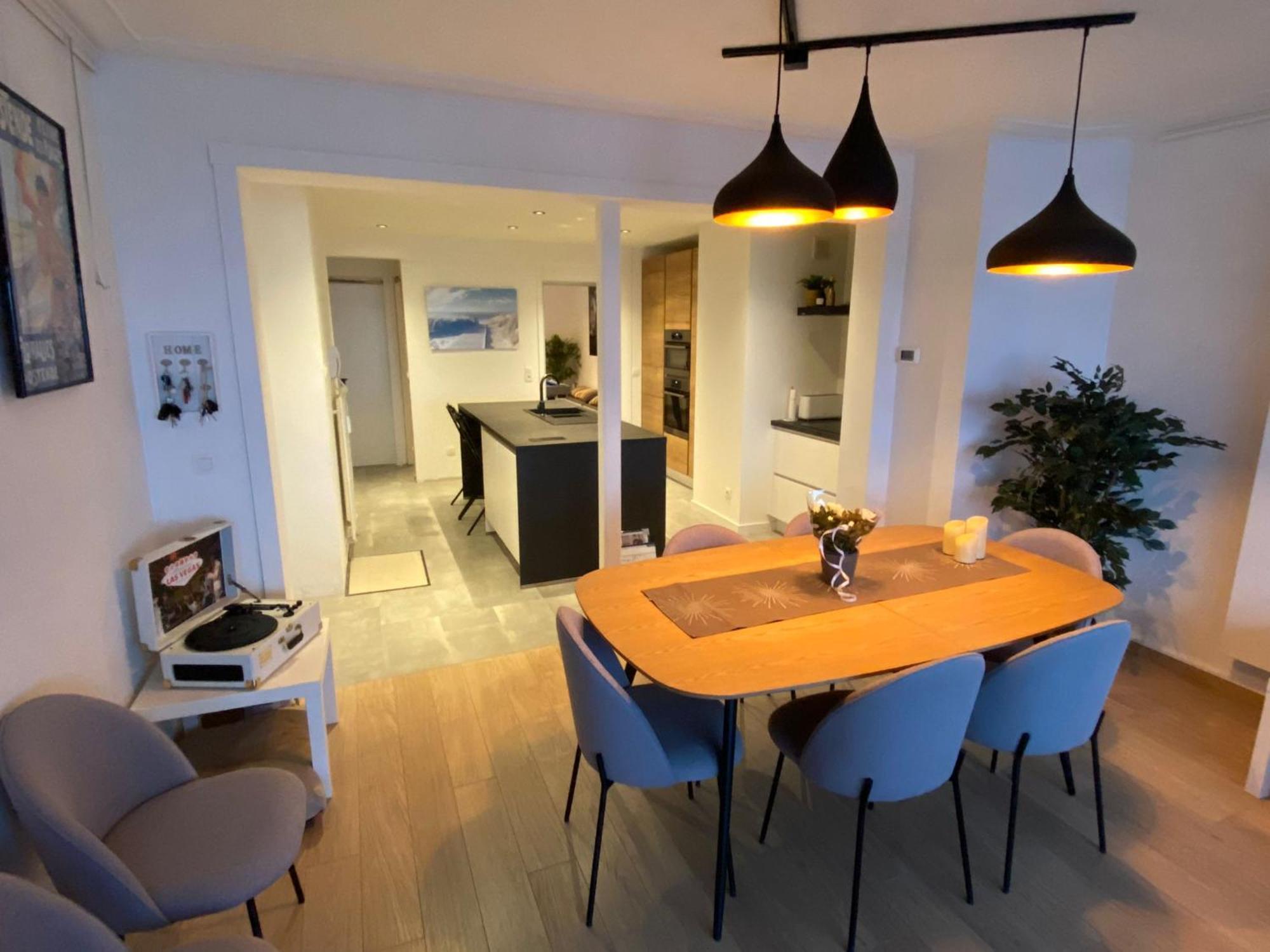 Spacious Apartment With Sea View Oostende Bagian luar foto